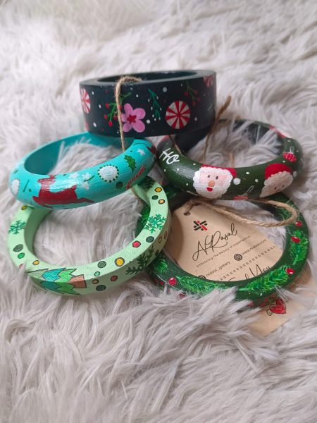 Christmas Wooden Bracelet Set